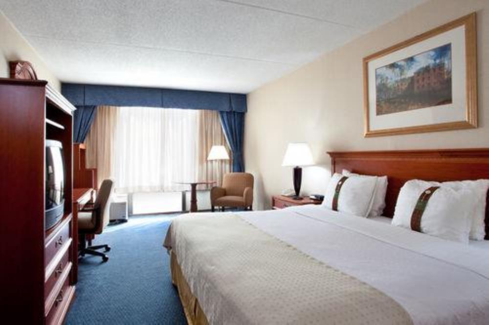 Days Hotel By Wyndham Williamsburg I-64 Экстерьер фото