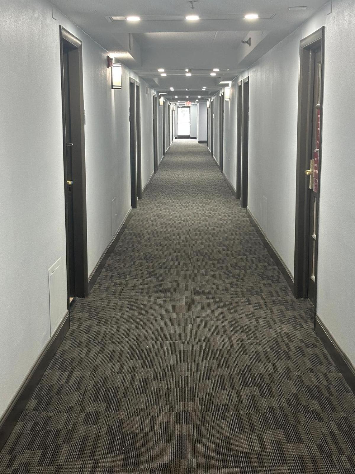 Days Hotel By Wyndham Williamsburg I-64 Экстерьер фото